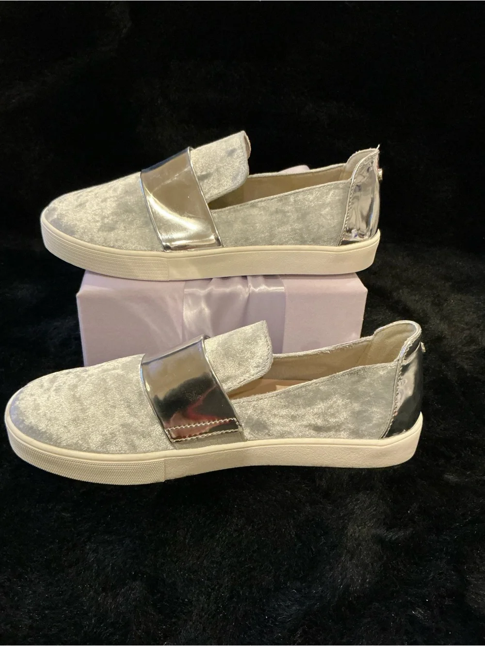 Stuart Weitzman chic slip